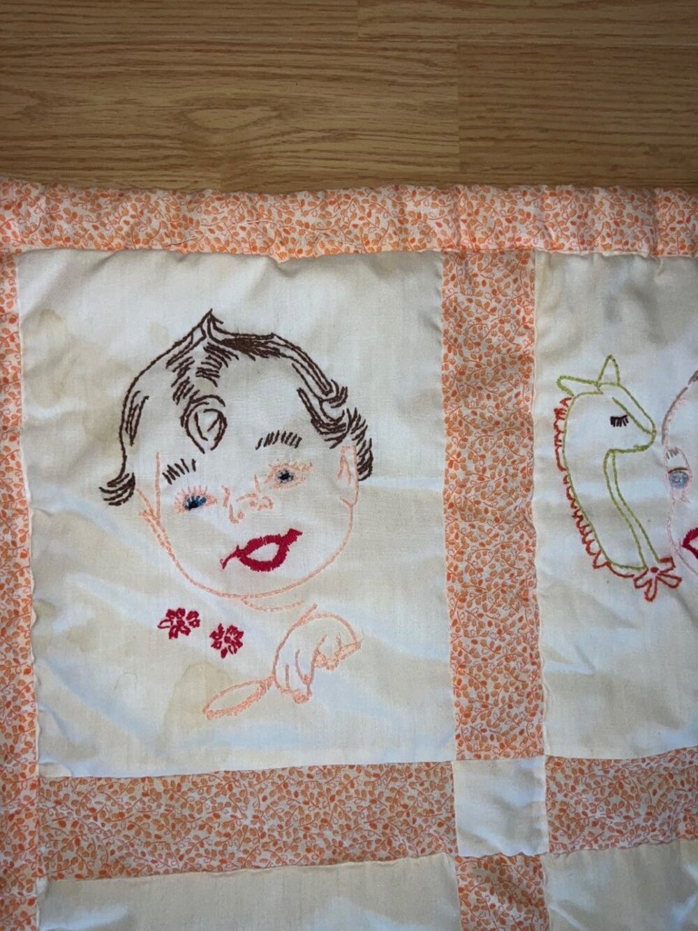 Vintage Handmade Baby Quilt Embroidered Baby Faces Orange Floral Border Unique - Picture 2 of 15